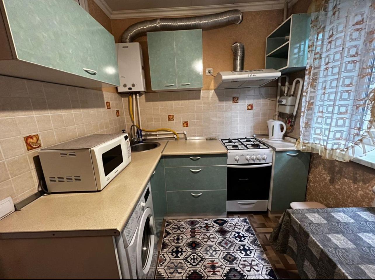Apartment On Akhmetova 10 Alma-Ata Exteriör bild