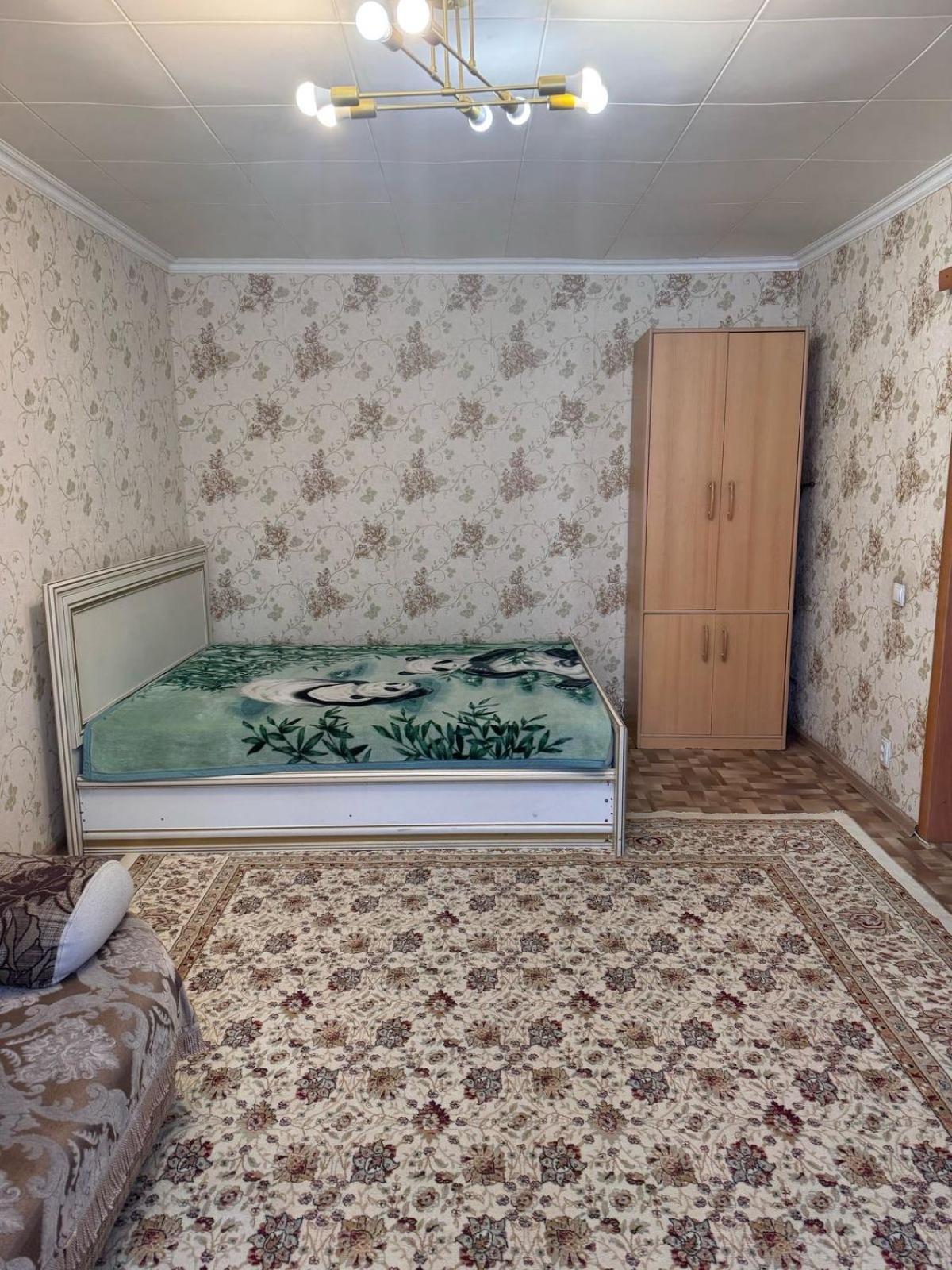 Apartment On Akhmetova 10 Alma-Ata Exteriör bild